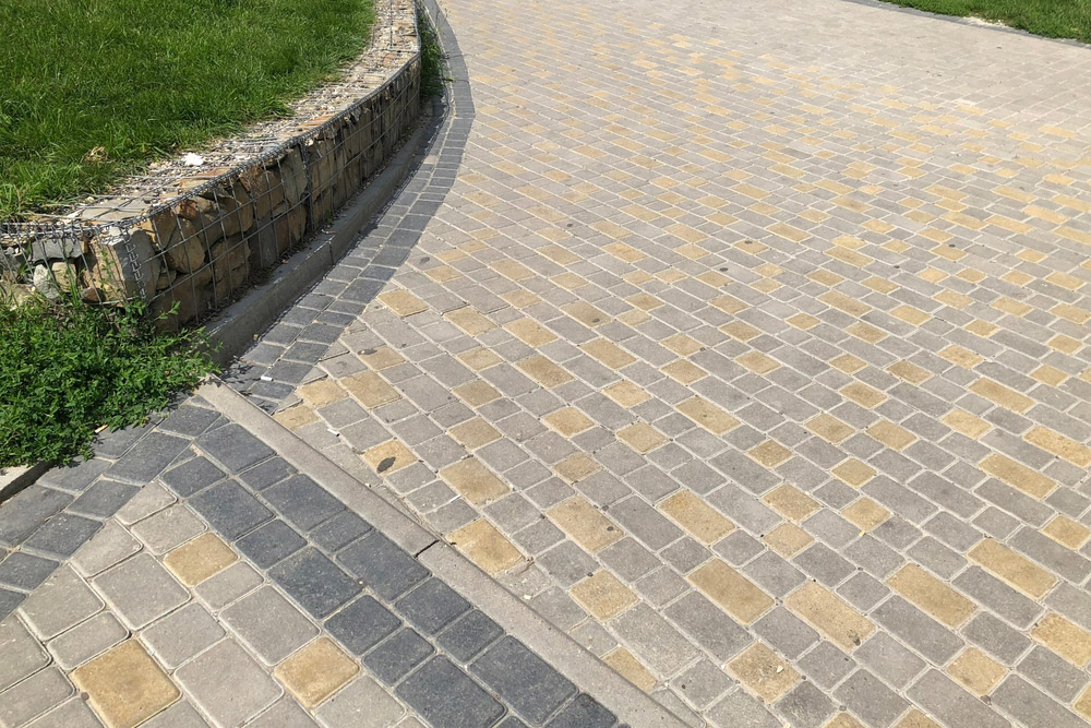 When it comes to designing high-end outdoor spaces, the materials you choose can significantly impact both the aesthetic and the long-term value of your property...
